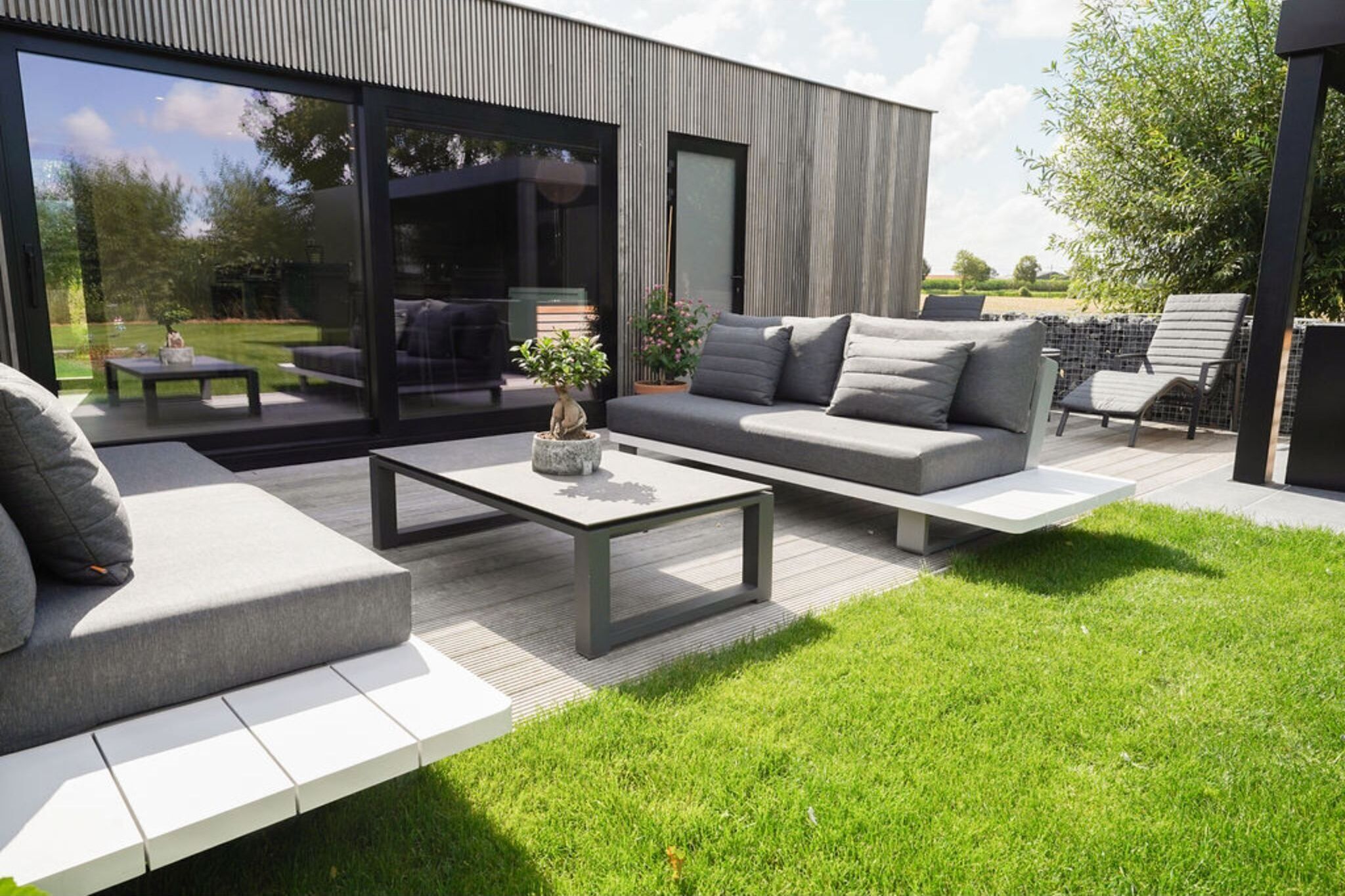 Holiday home with wellness for families in Haringe