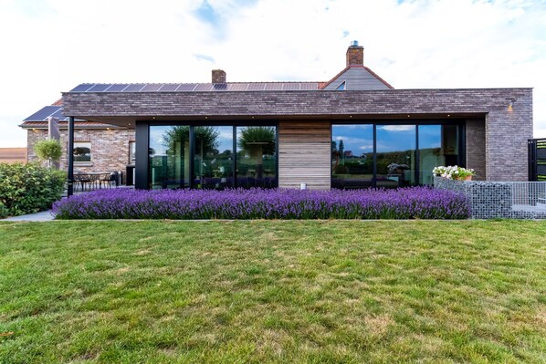 Exterior - Holiday home with wellness for families in Haringe (Haringe)