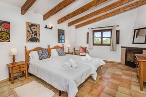3 bedrooms, iron/ironing board, free WiFi, bed sheets - CA'N NOGUERA  ref. VP10 (Pollensa / Pollença)