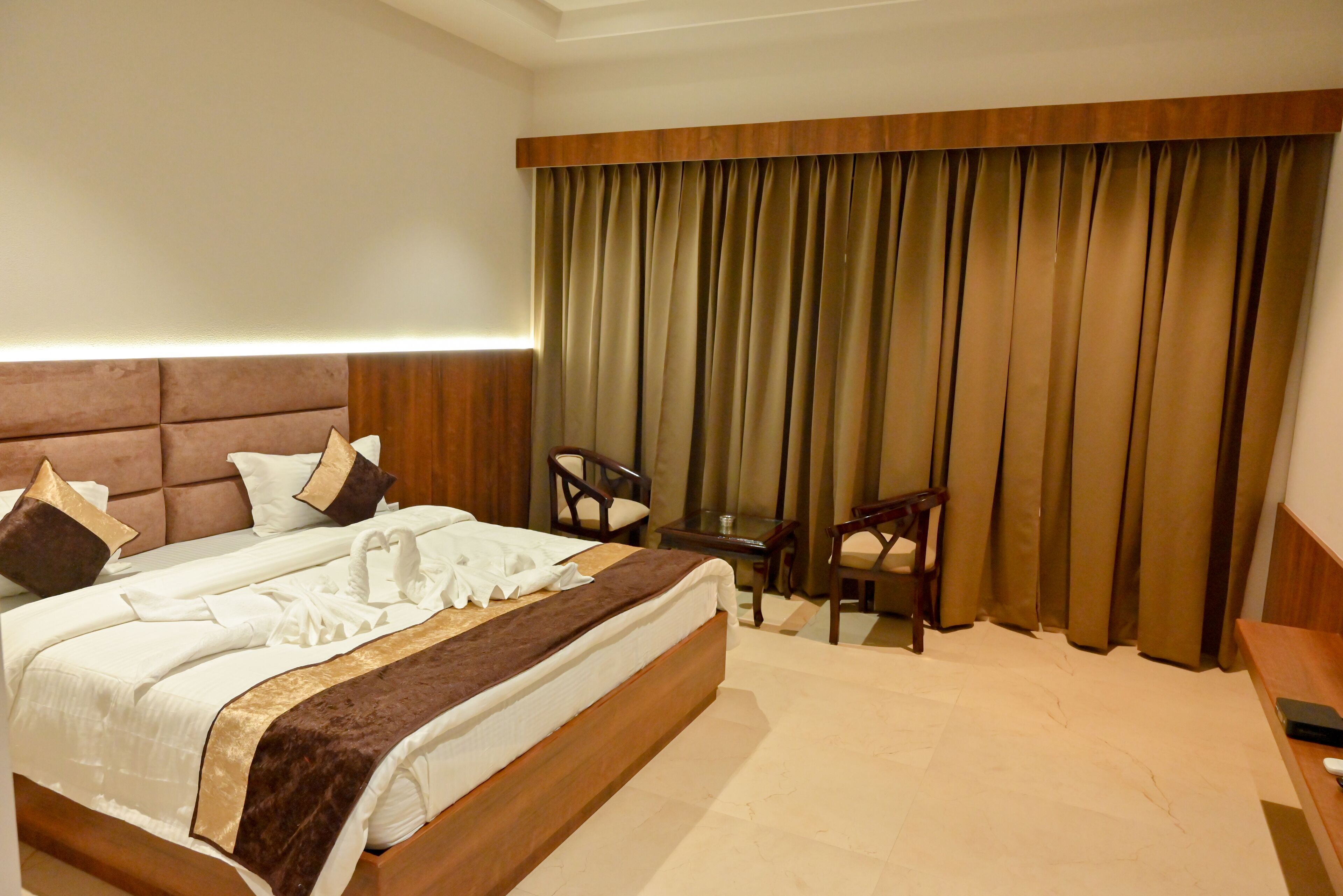 Soundproofing, bed sheets