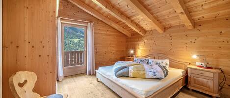 2 habitaciones, wifi gratis y ropa de cama