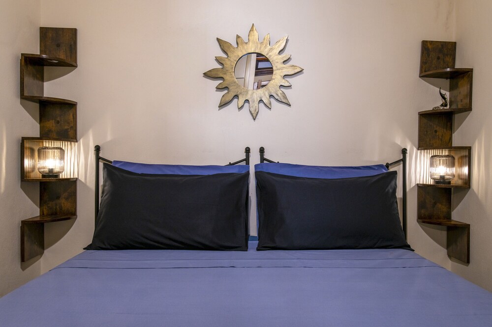 Apartment 'Cozy Nest In Alghero' with Wi-Fi and Air Conditioning
