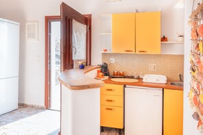 Fridge, stovetop, coffee/tea maker, toaster - Pet-Friendly Apartment 'Milos' with Sea View Wi-Fi (Cyclades)