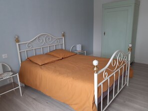 3 Schlafzimmer, kostenloses WLAN, Bettwäsche