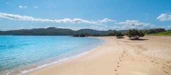 Villa 'Mannu' with Private Terrace and Air Conditioning