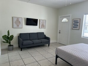 1 bedroom, iron/ironing board, WiFi