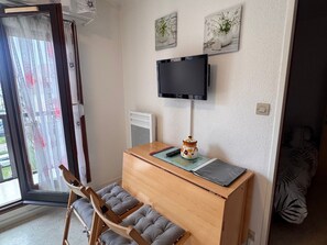 1 bedroom - Apartment with balcony and parking 50m from the beach (Villers-sur-Mer)