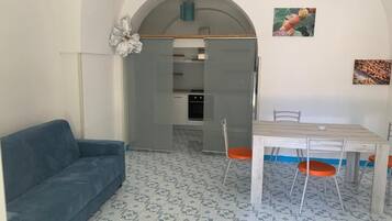 Apartment, 1 Schlafzimmer, Gartenblick | Wohnbereich