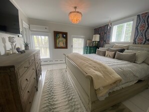 5 habitaciones, escritorio, tabla de planchar con plancha y wifi gratis 