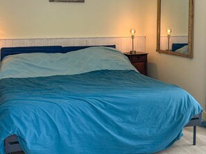 4 chambres, accès au Wi-Fi (inclus)