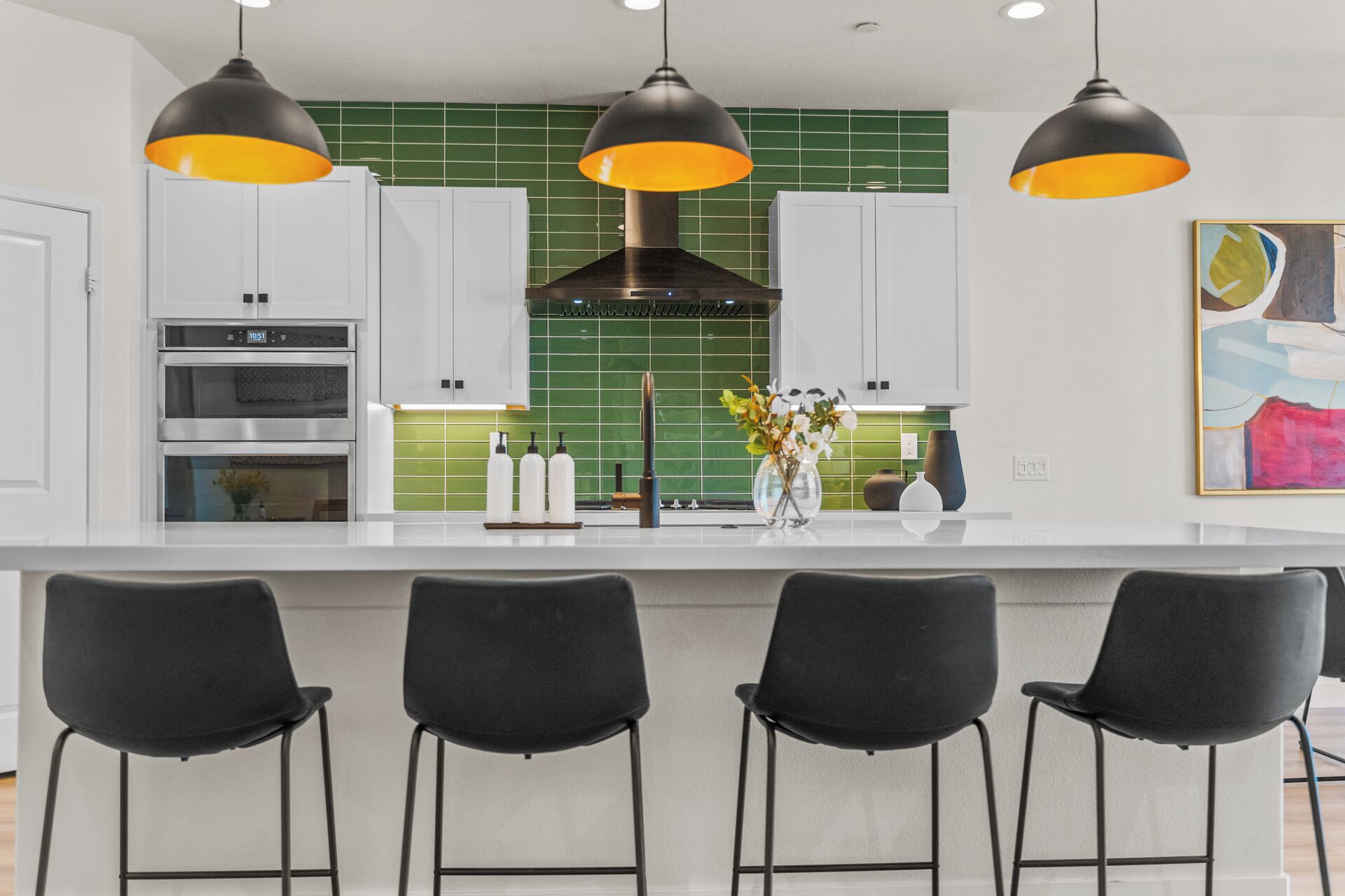 Elegance House- VERY Close to festivals and PGA West, rock slide pool