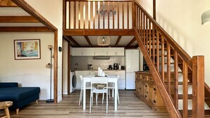 Interior - Charming renovated T2 bis house for 4 with terrace in La Palmyre (La Palmyre)
