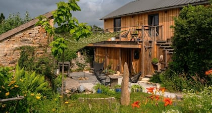 Chambre D'hôtes Familiale sur le Causse Corrézien. Calme Assuré. Tarif Pour 2