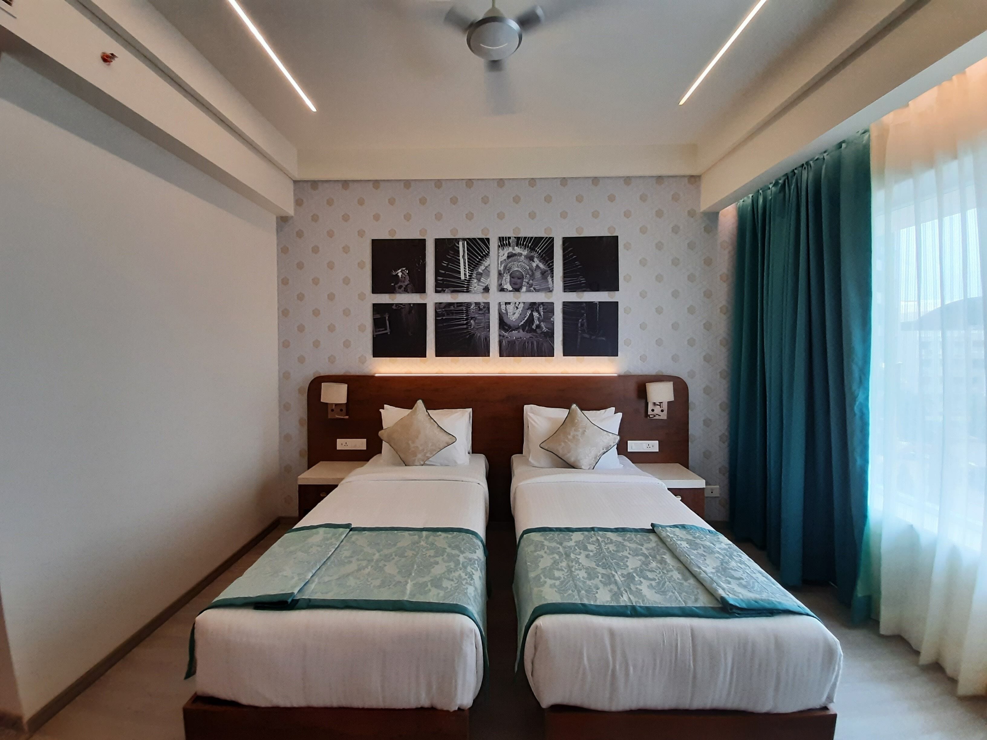 Photo - The Avatar Hotel & Convention