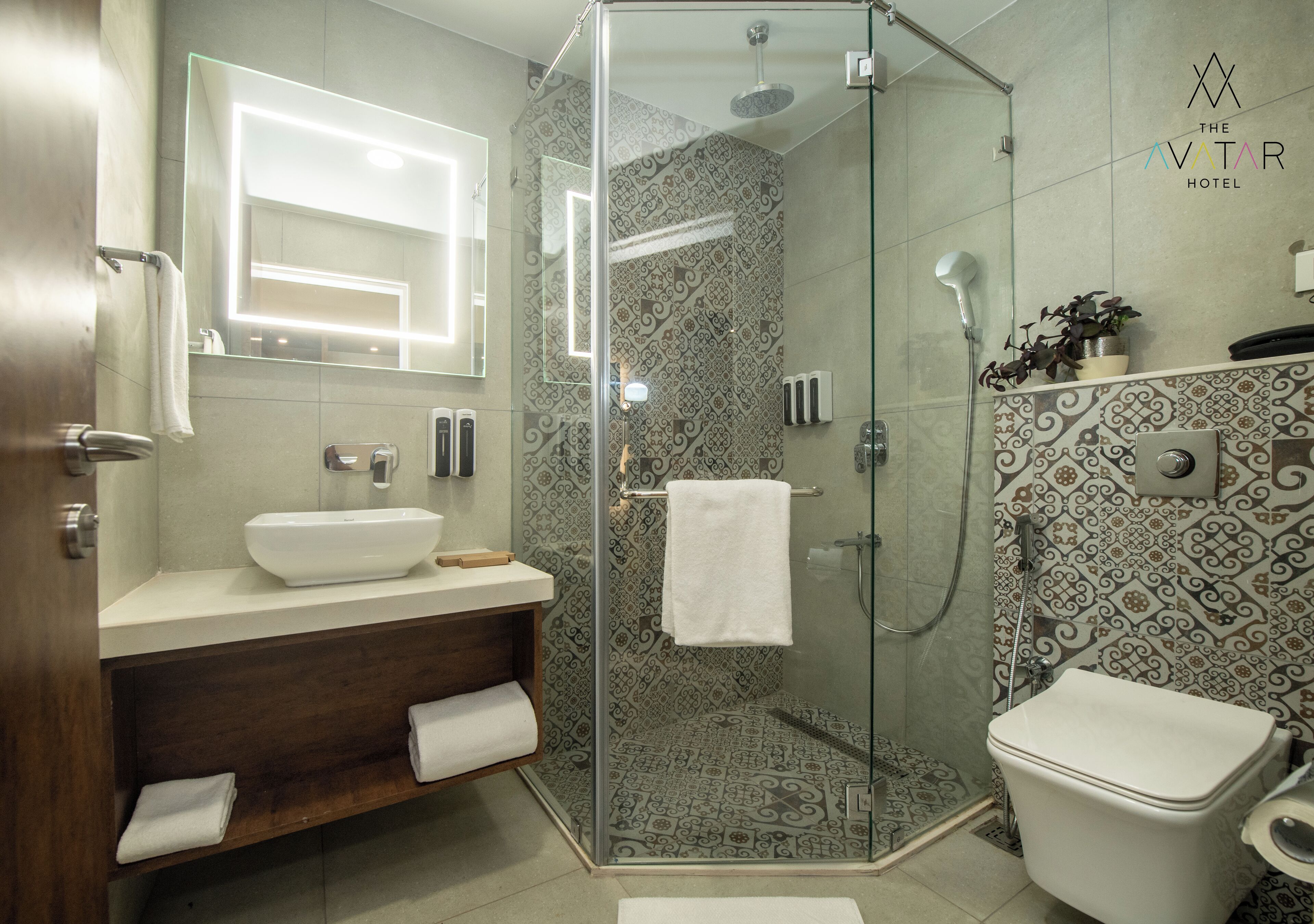 Photo - The Avatar Hotel & Convention