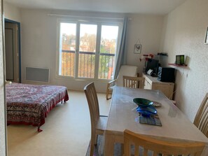 1 Schlafzimmer