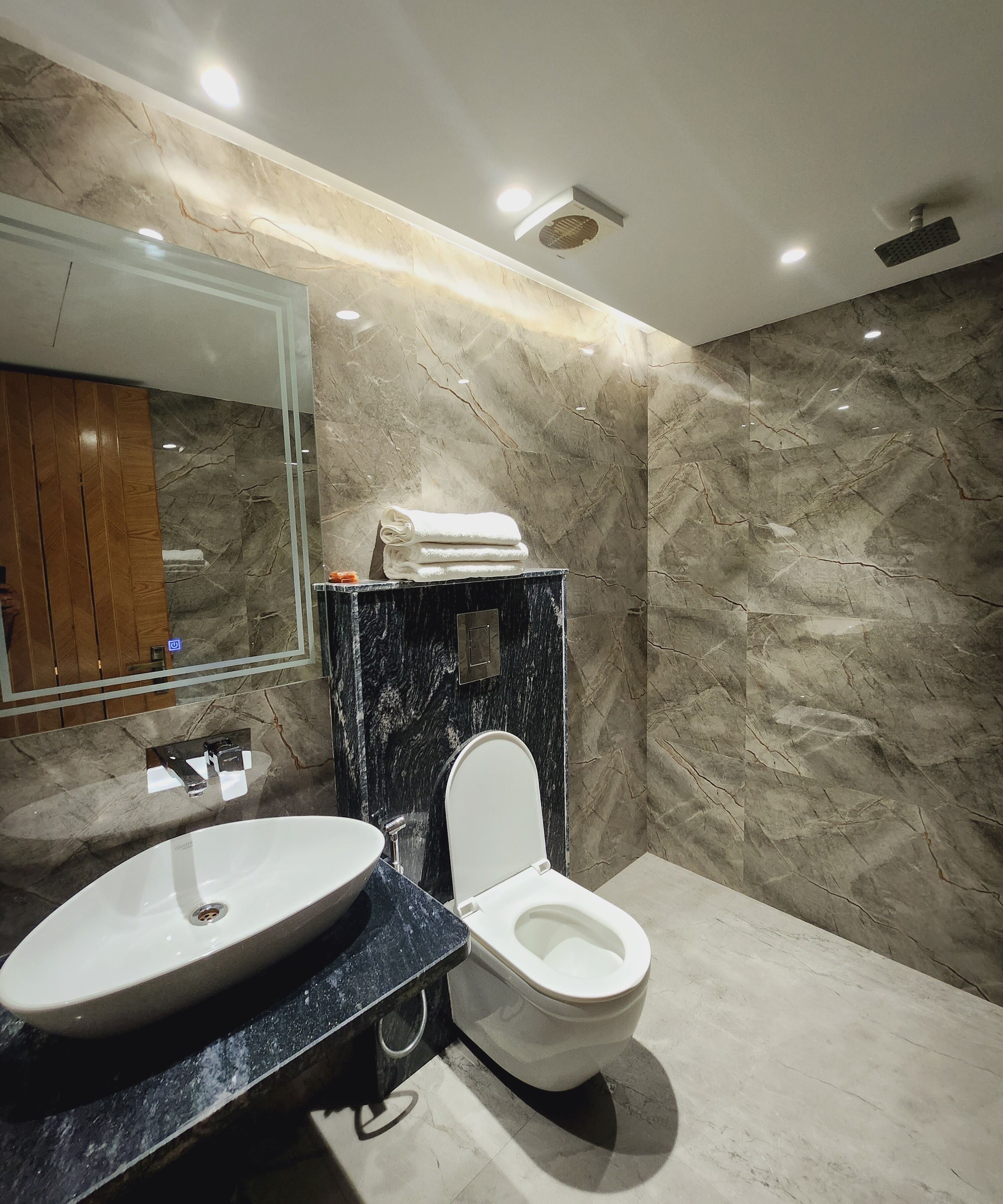 Foto - The Leena International-Near Connaught Place & New Delhi Railway Station