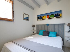 2 bedrooms