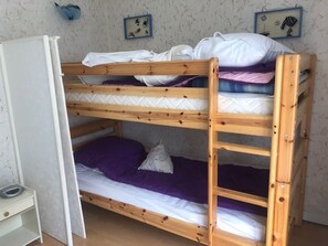 1 bedroom - Central 2-room apartment with parking, near the beach (Villers-sur-Mer)