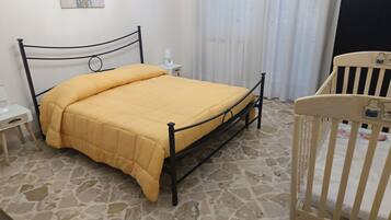 3 chambres, fer et planche Ă repasser, lit parapluie, Wi-Fi gratuit