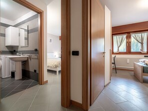 2 Schlafzimmer, Reisekinderbett, kostenloses WLAN