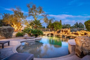Beheizter Pool