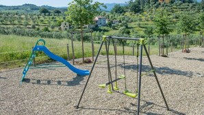 Children’s area - Verderame – Apartment with pool (Baco)