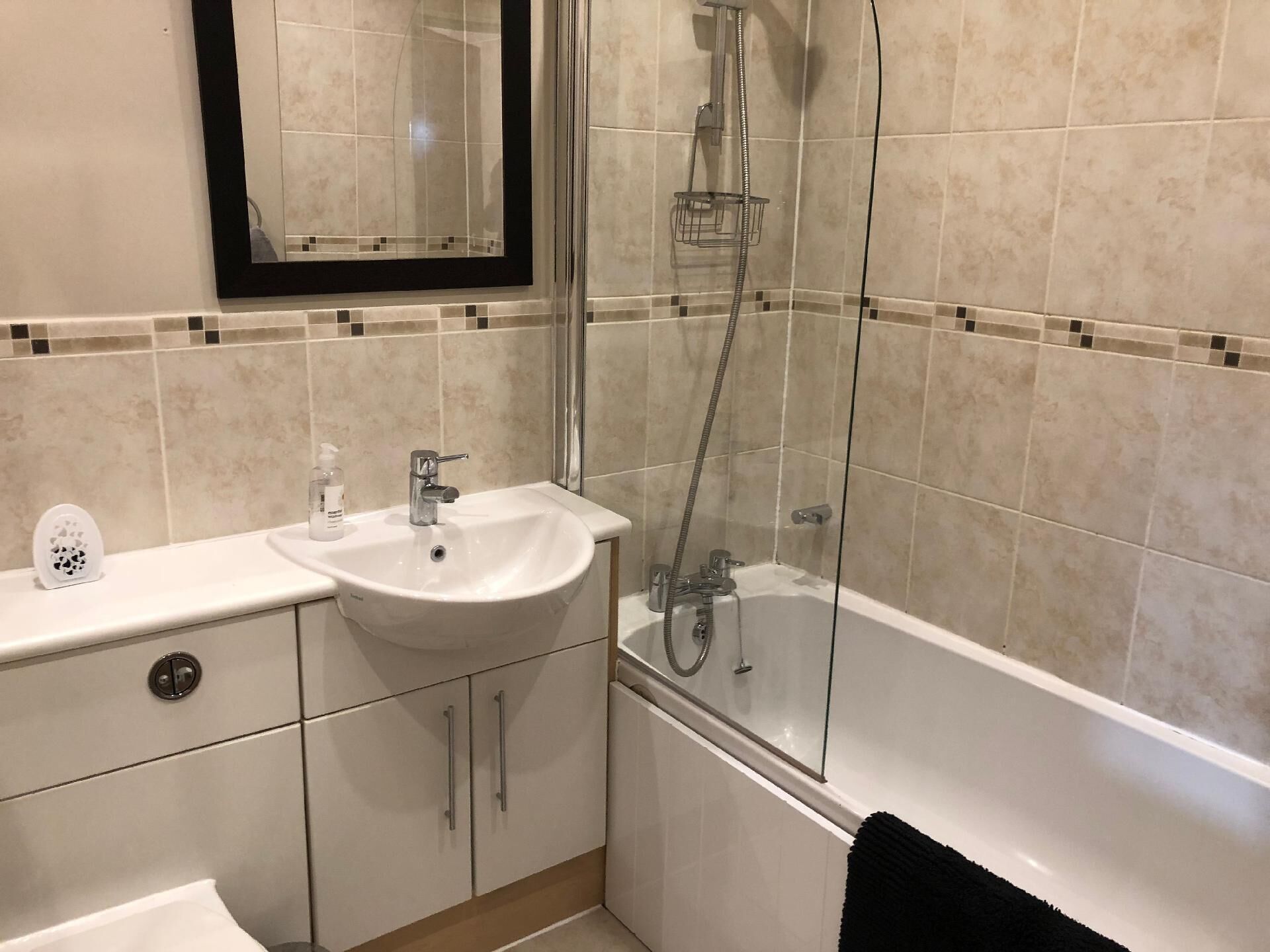 Holiday house Redhill for 4 - 10 persons with 5 bedrooms - Row house