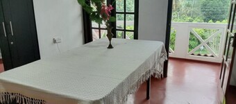 Villa N Homestay 