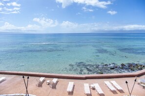 On the beach - New Unit To rental Program (Lahaina)