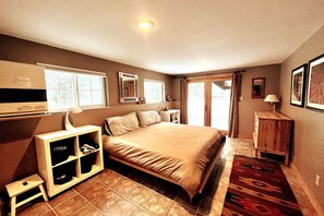 6 Schlafzimmer, Schreibtisch, Bügeleisen/Bügelbrett, WLAN