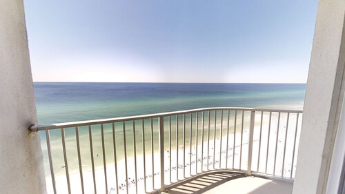 Panoramic end unit wrap around balcony Free round of Golf & Activities Daily!