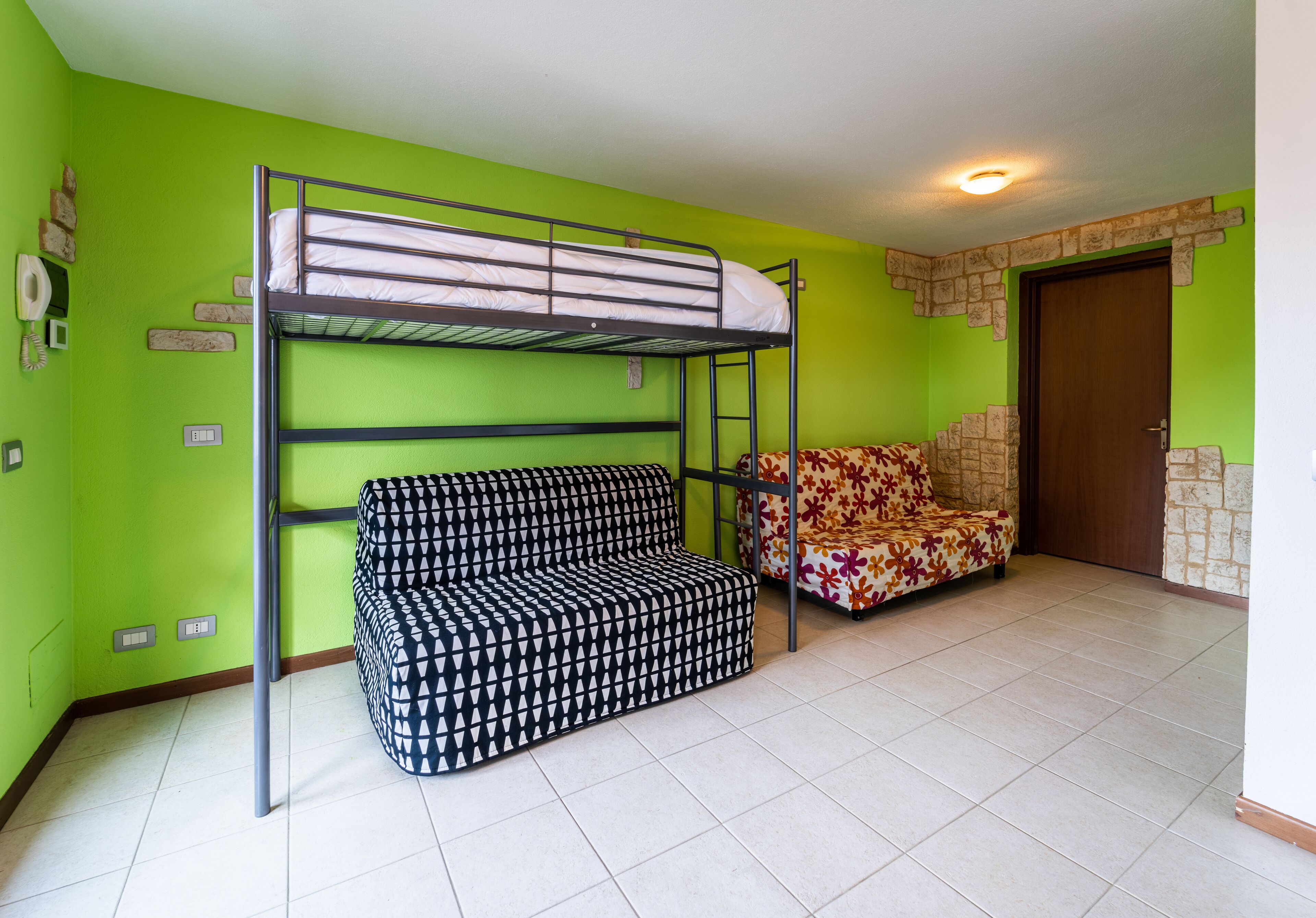 Smile house with stunning views