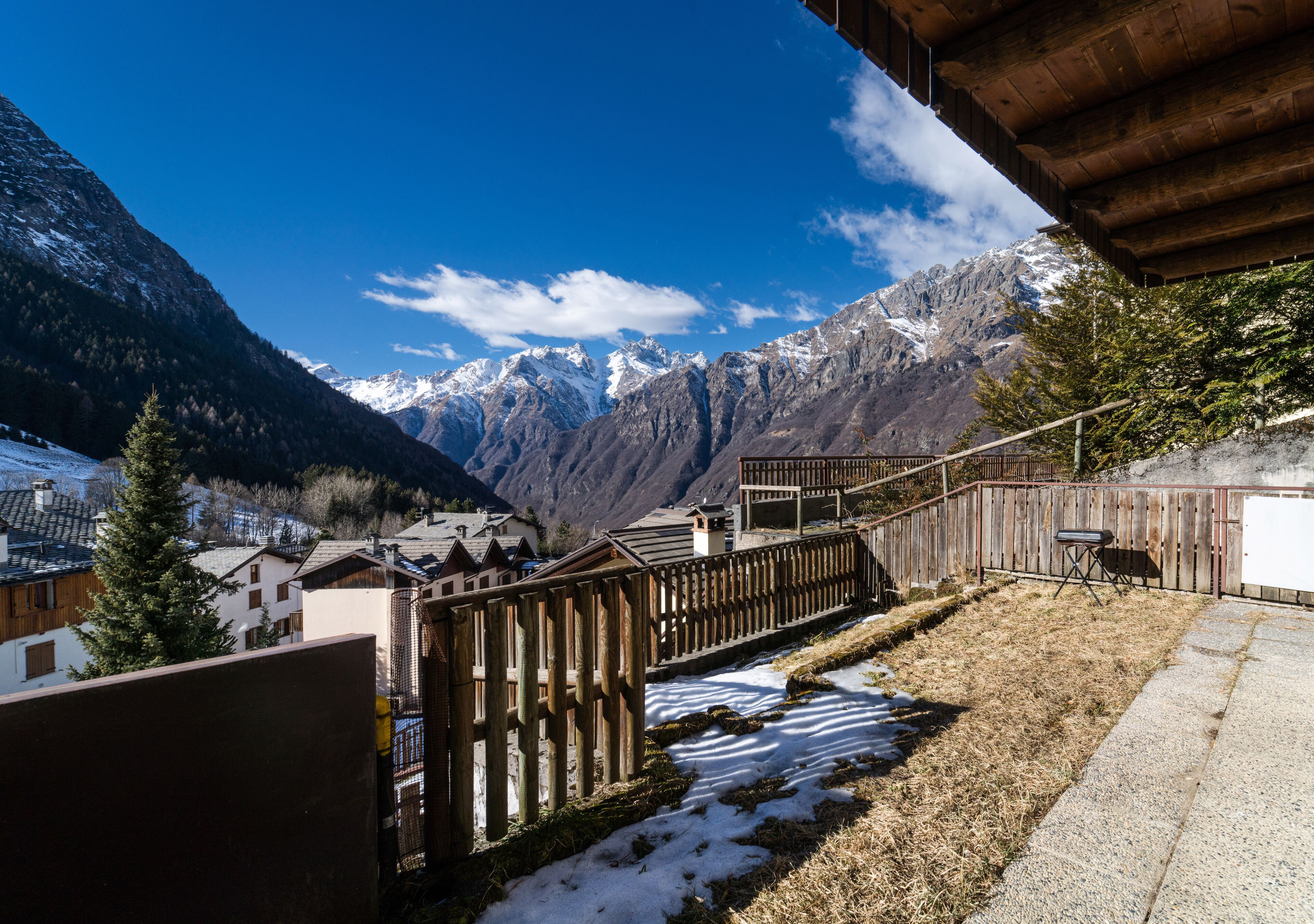 Smile house with stunning views