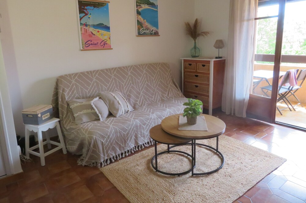 Seaside studio Les Lecques