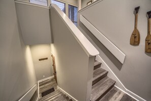 Interior - Across from Schlitterbahn! Walk to Downtown New Braunfels! (New Braunfels)