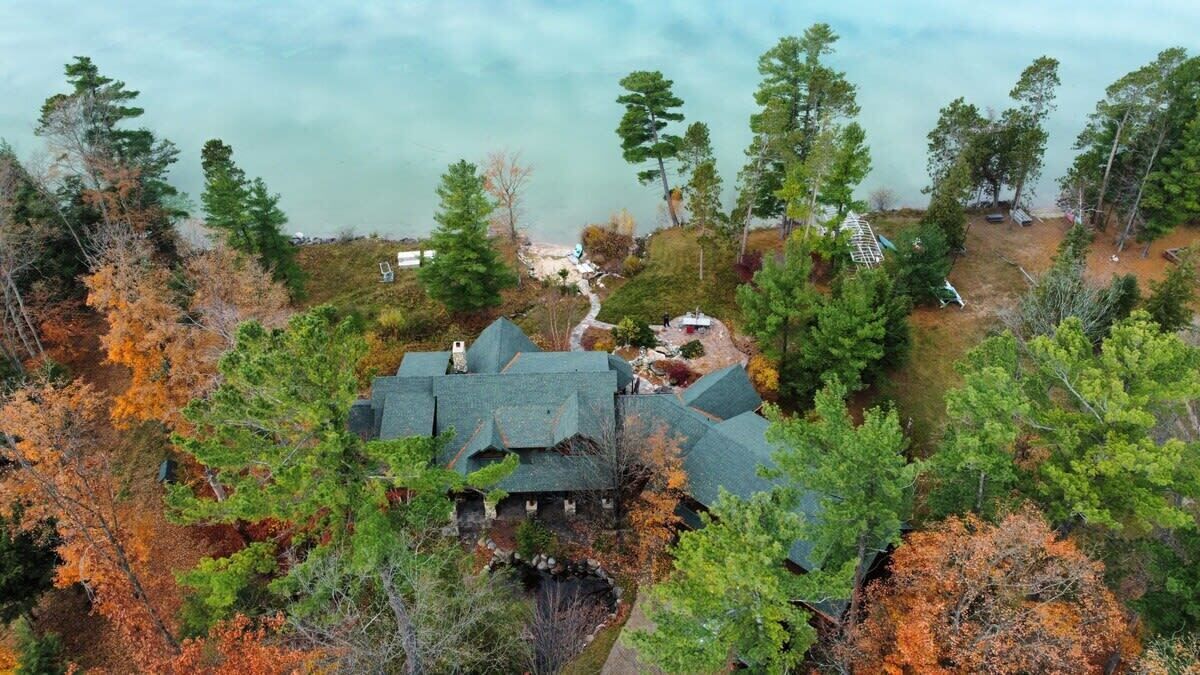 Elk Lake Lodge Summar