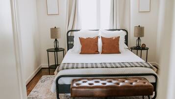 1 chambre, fer et planche à repasser, Wi-Fi gratuit, draps fournis