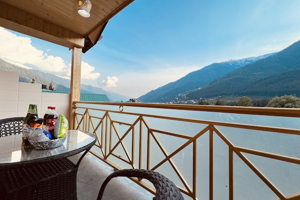 Family Quadruple Room | Balcony view