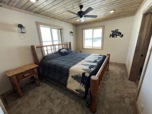 4 Schlafzimmer, Reisekinderbett, kostenloses WLAN, Bettwäsche