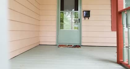 Beth's Place IV - Downtown