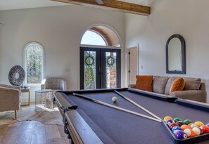 Cabin, 2 Bedrooms | Billiards - Mountain Valley Revival - Brand New Renovations, Close To Town, Panoramic Mountain Views!! 2 Bedroom Cabin by RedAwning (Pigeon Forge)