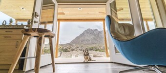 Crystal Mountain Cabin PLUS Bunkhouse. TWO Houses