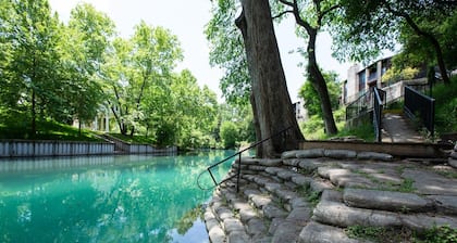 Cw B202 Camp Warnecke B202 3 Bedroom Condo by RedAwning