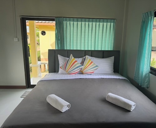 Thungwua laen resort