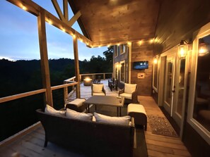Cabin, 4 Bedrooms | Property grounds - Stepping Stone 4 Bedroom Cabin by RedAwning (Sevierville)