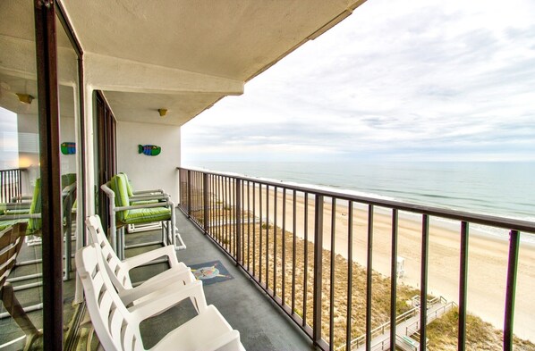 Appart'hôtel, 2 chambres | Balcon