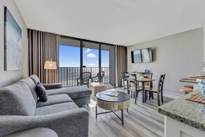 Condo, 1 habitación | Área de sala de estar