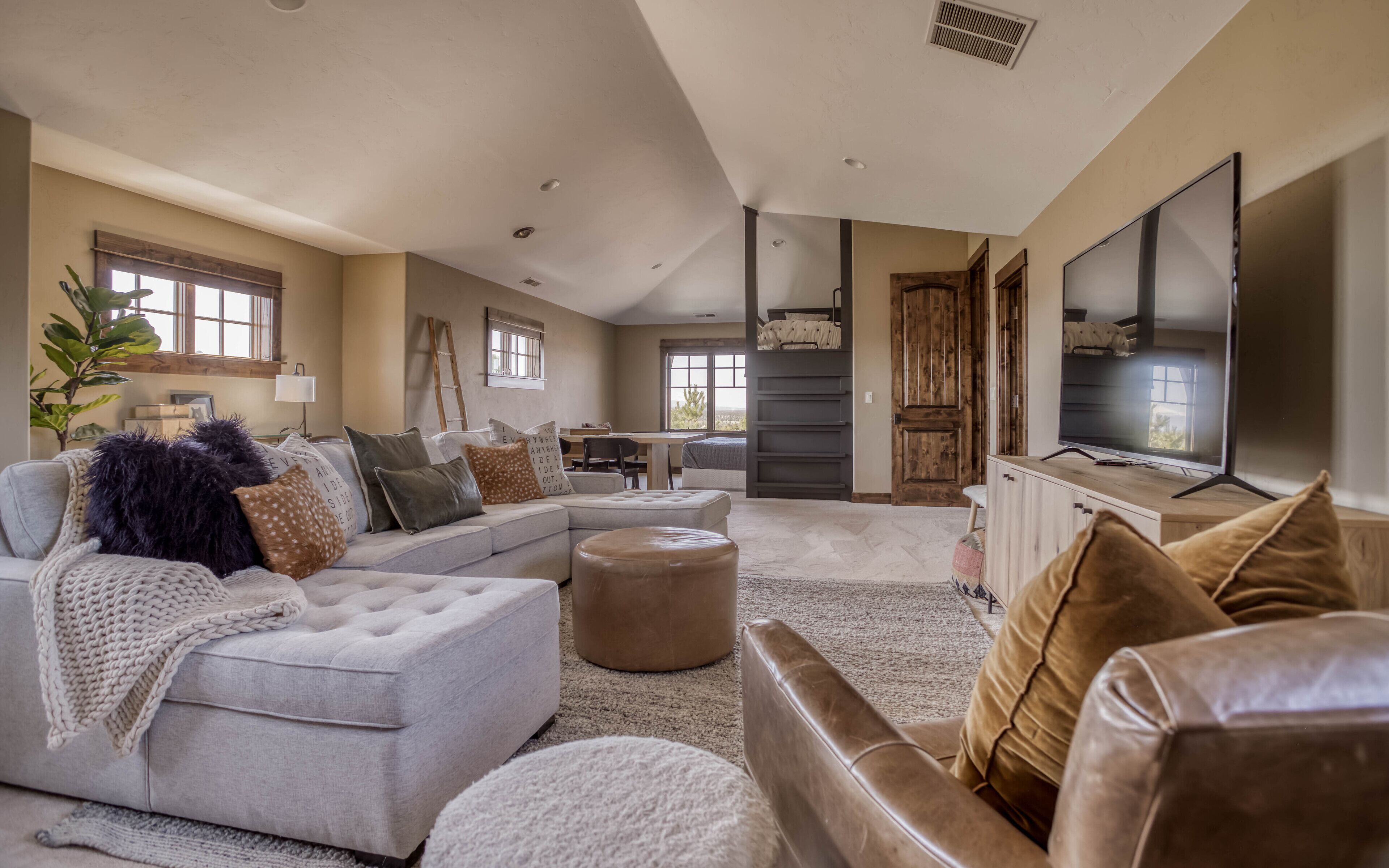 5-Bedroom Brasada Home with Amazing Views and Private Hot Tub!