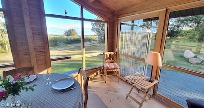 Inviting holiday home set in beautiful Jammer Bay countryside